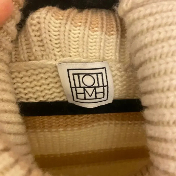 Toteme Signature Stripe Wool Turtleneck Sweater Light Beige Size XXS - Picture 9 of 10